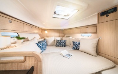 Bavaria S29 OPEN, accomodation