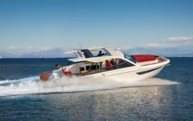 Bavaria VIDA 33, hard top, soft top