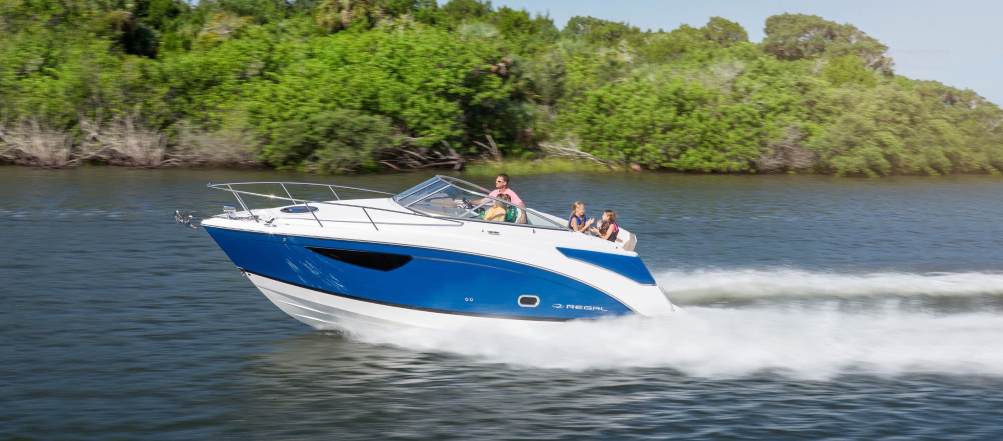 Regal 26 Express, cruiser