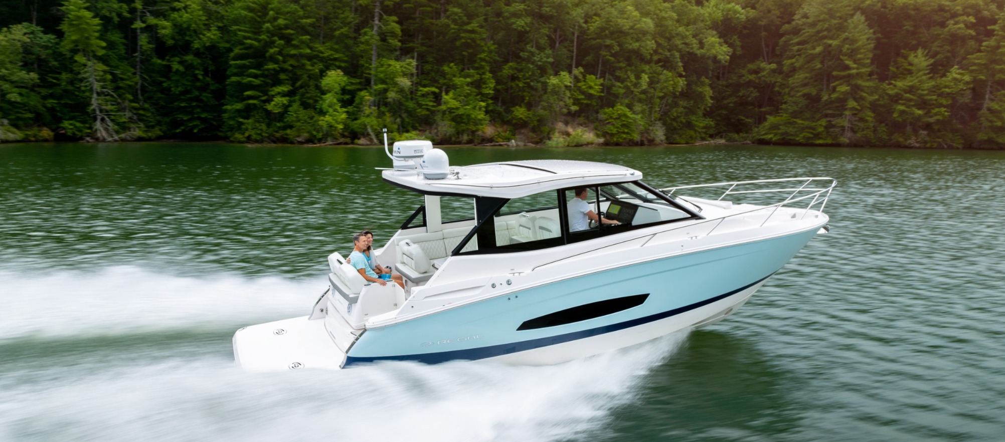 regal 36 Grande Coupe, yachts