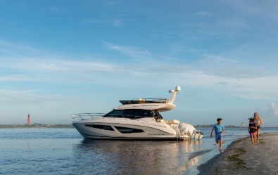 Regal 42 FXO, beachability