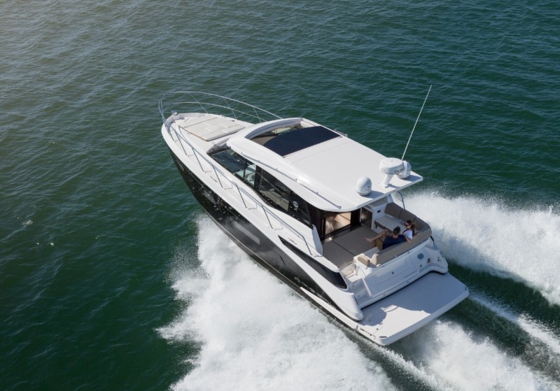 Discover Regal 42 Grande Coupe