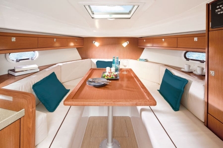 bavaria s29 new boat for sale - clipper marine uk image 2