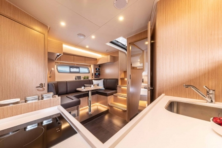 bavaria sr41 new boat for sale - clipper marine uk image 9