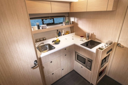 bavaria sr41 new boat for sale - clipper marine uk image 8