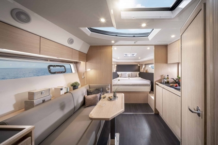 bavaria sr38 new boat for sale - clipper marine uk image 8