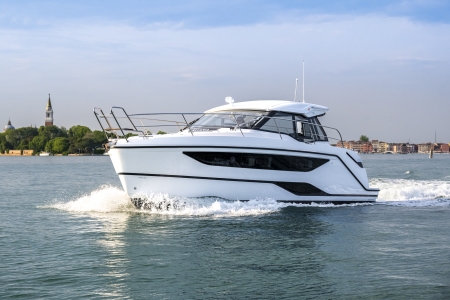 bavaria sr35 new boat for sale - clipper marine uk image 2