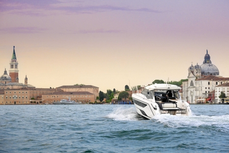 bavaria sr35 new boat for sale - clipper marine uk image 5