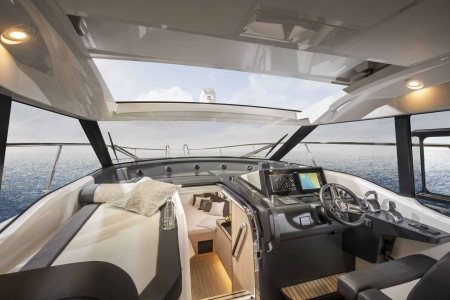 bavaria sr35 new boat for sale - clipper marine uk image 7