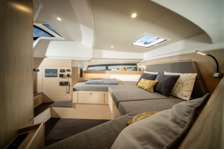 bavaria vida 33 new boats for sale - clipper marine uk image 4