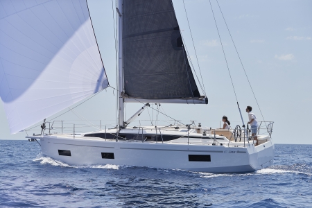 bavaria c38 new boat for sale - clipper marine uk image 8