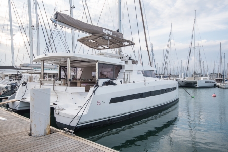 bali 5.4 new boat for sale - clipper marine uk image 8