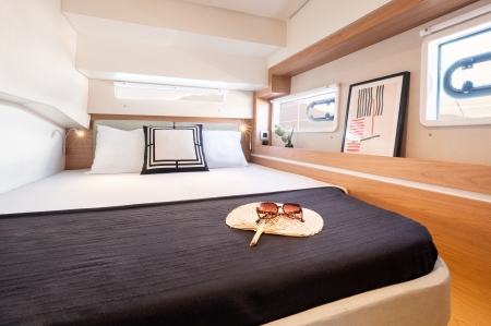 bali 4.2 new boat for sale - clipper marine uk image 2