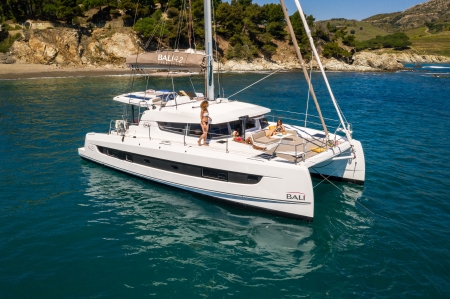 bali 4.2 new boat for sale - clipper marine uk image 5