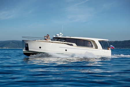 greenline 40 new boat for sale - clipper marine uk image 8