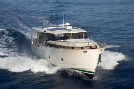 greenline 40 new boat for sale - clipper marine uk image 2