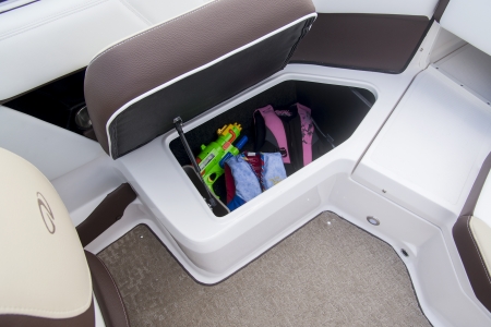 regal 2000 es new boat for sale - clipper marine uk image 10