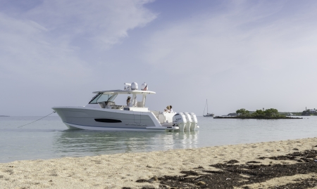 regal sav 38 new boat for sale - clipper marine uk image 1