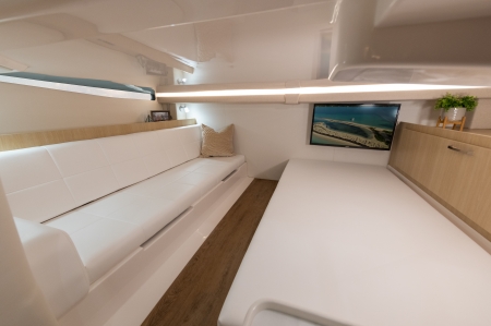 regal sav 38 new boat for sale - clipper marine uk image 14