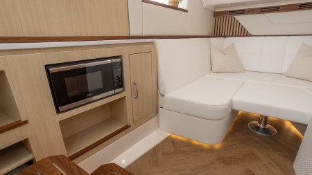 regal sav 43 new boat for sale - clipper marine uk image 3