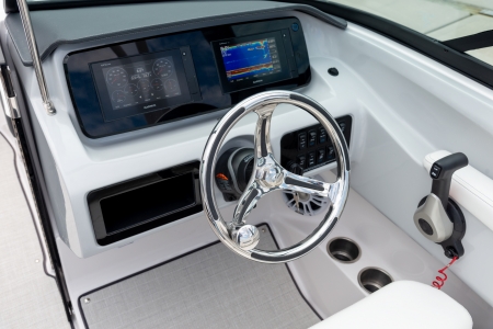 regal lx2 new boat for sale - clipper marine uk image 6