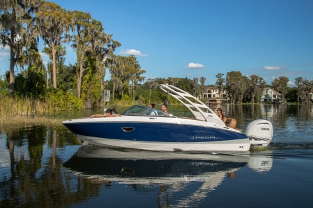 regal lx4 new boat for sale - clipper marine uk image 2