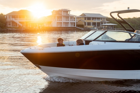 regal lx4 new boat for sale - clipper marine uk image 6