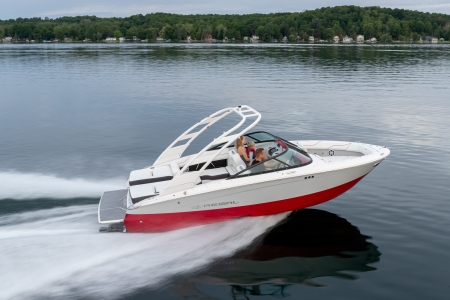 regal ls2 surf new boat for sale - clipper marine uk image 4