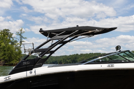 regal ls6 surf new boat for sale - clipper marine uk image 12