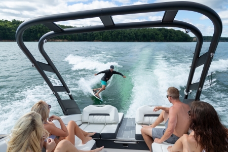 regal ls6 surf new boat for sale - clipper marine uk image 3