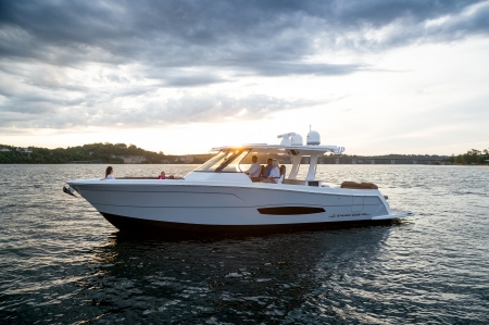 regal 38 surf new boat for sale - clipper marine uk image 2