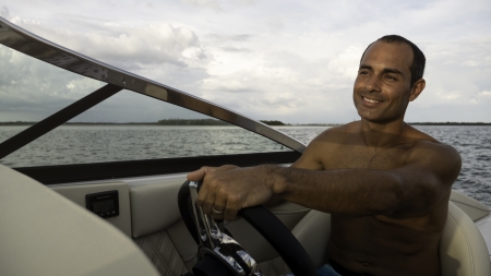 regal ls4c new boat for sale - clipper marine uk image 3