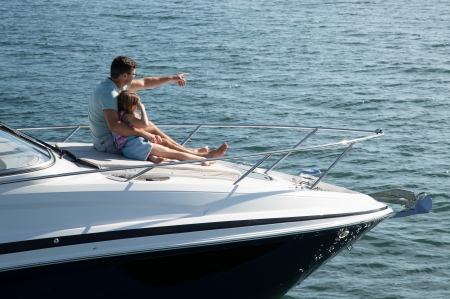 regal 28 express new boat for slae - clipper marine uk image 4