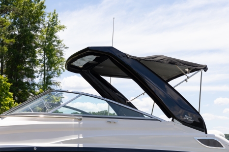 regal 28 express new boat for slae - clipper marine uk image 5