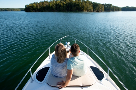 regal 28 express new boat for slae - clipper marine uk image 15