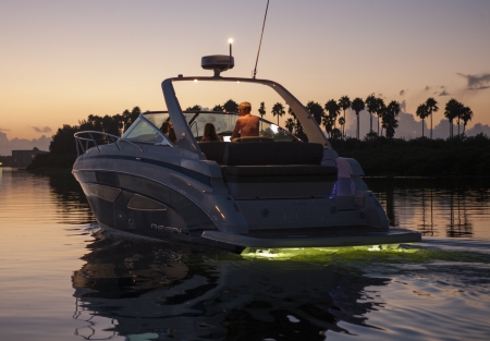 regal 33 express new boat for sale - clipper marine uk image 1