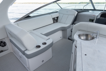regal 33 express new boat for sale - clipper marine uk image 16