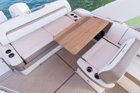 regal 33 xo image 13