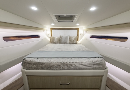 regal 38 grande coupe new boat for sale - clipper marine uk image 6