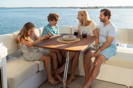 regal 42 xo new boat for sale - clipper marine uk image 10