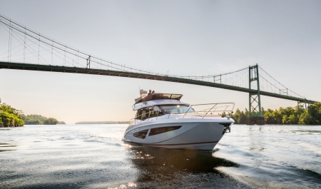 regal 42 fly new boat for slae - clipper marine uk image 5