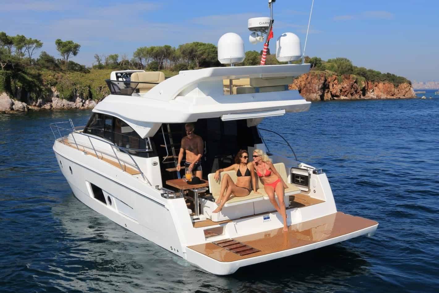 Bavaria VIRTESS 420 COUPE