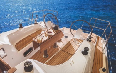 Bavaria Cruiser 34, generous