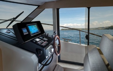 GREENLINE 39, emission free navigation